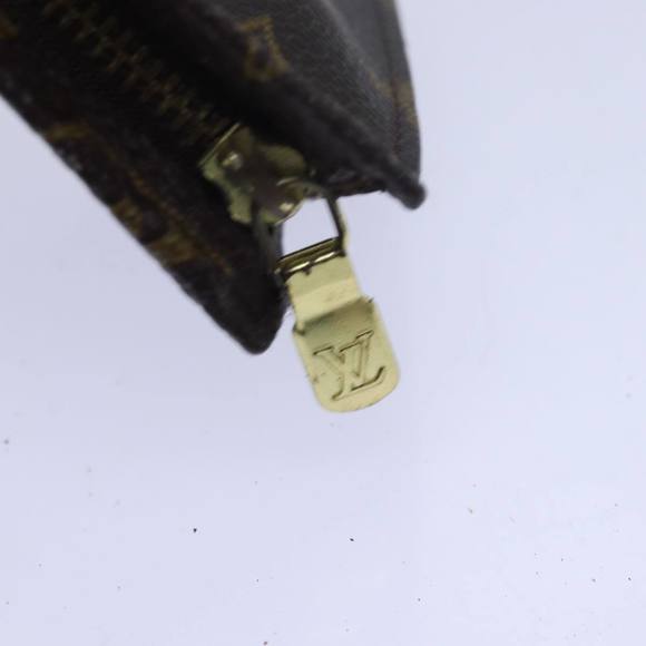 LOUIS VUITTON Monogram Bucket GM Pouch Accessory Pouch LV Auth 80022 - Picture 8 of 16
